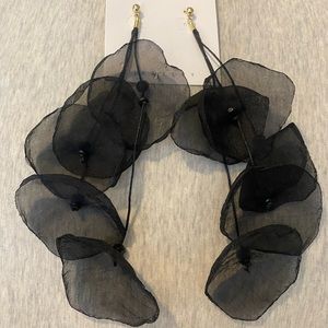 Light black modern earrings